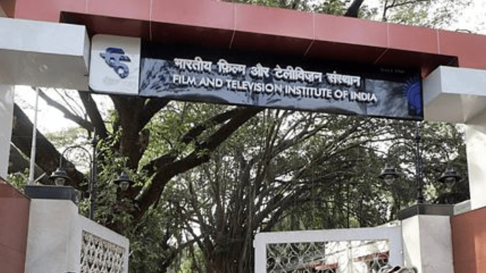 The letter by the alumni demands that a fresh enquiry should be set up into the matter, which should be conducted fairly by credible members, whose integrity cannot be questioned.