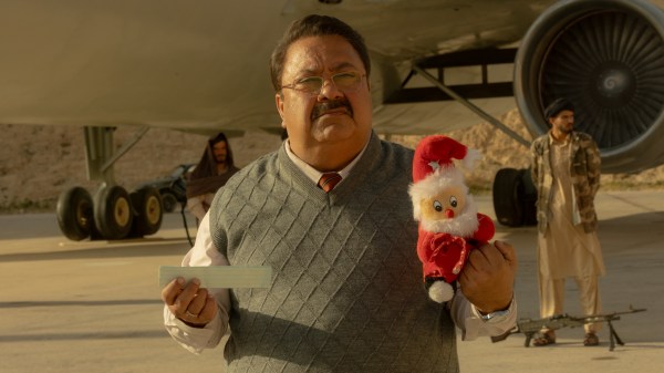 Manoj Pahwa as Mukul Mohan in IC 814: The Kandahar Hijack. 