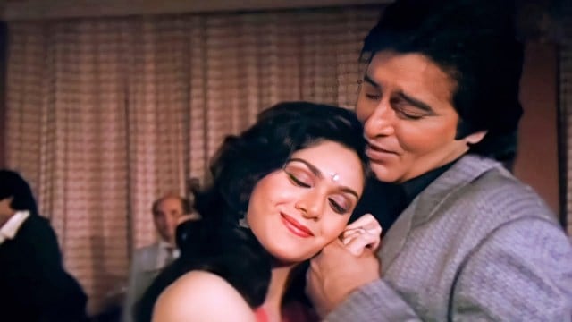 Meenakshi Seshadri and Vinod Khanna