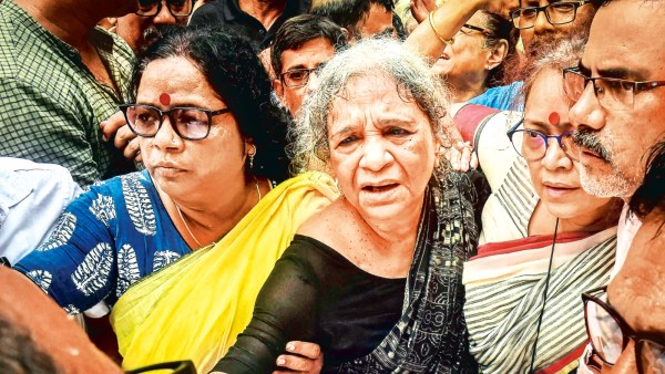 Buddhadeb Bhattacharjee obit, Buddhadeb Bhattacharjee dies, Buddhadeb Bhattacharjee death, Buddhadeb Bhattacharjee passes away, Kolkata news, WEst Bengal news, India news, Indian express, Indian express India news, Indian express India