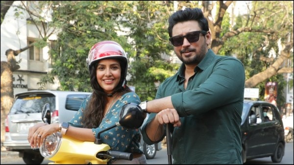 Prashanth and Priya Anand in Andhagan