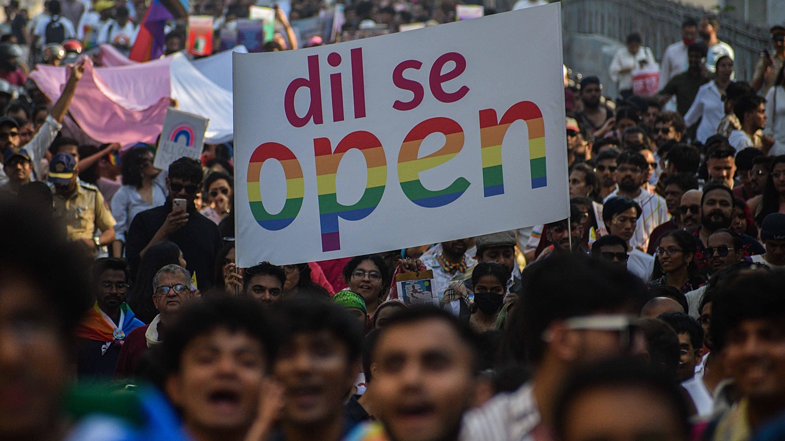 Queer couples bank accounts