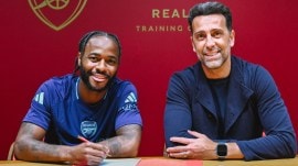 Raheem sterling joins Arsenal from Chelsea on a season long loan on Transfer Deadline day. (Arsenal | X)
