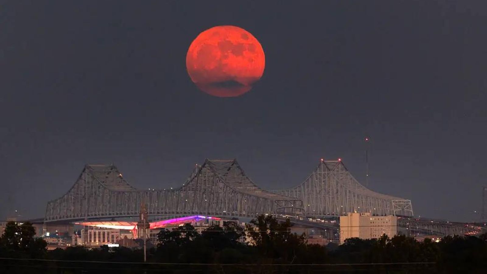 Supermoon blue moon rising on August 19 Where to spot it and how to