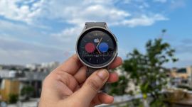 Google recently added a Search and Go tile to Google Maps on WearOS.