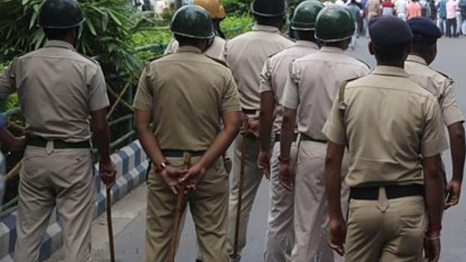 Uttarakhand police team assaulted