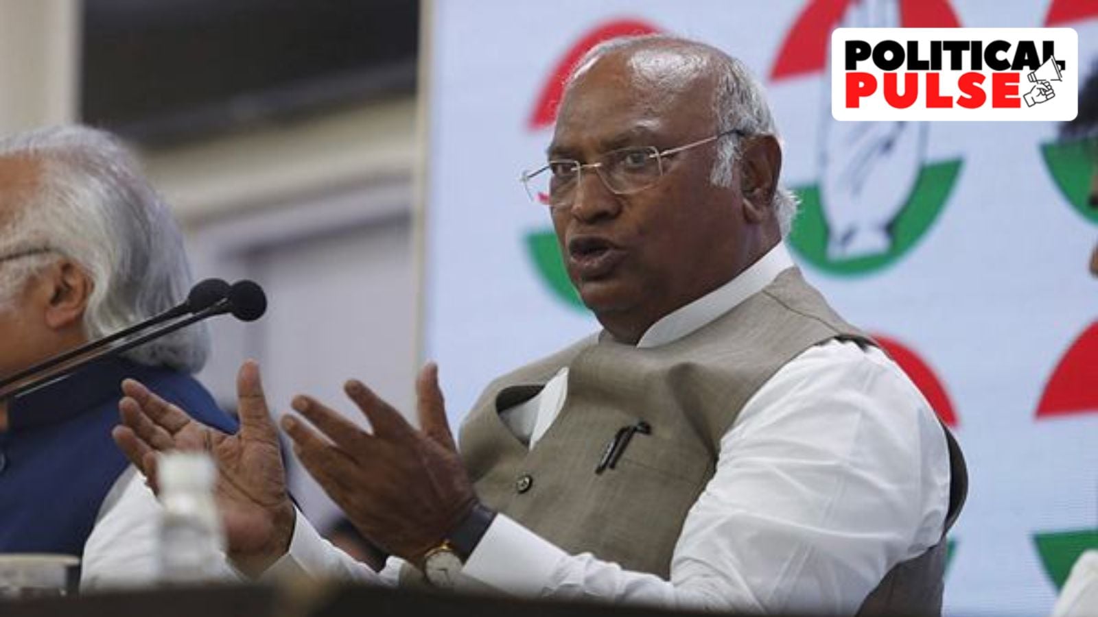 Mallikarjun Kharge family granted KIADB site