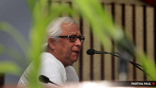Former CM Buddhadeb Bhattacharya at the Pramod Dasgupta Bhavan in Kolkata on May 5, 2015. Express photo by Partha Paul.