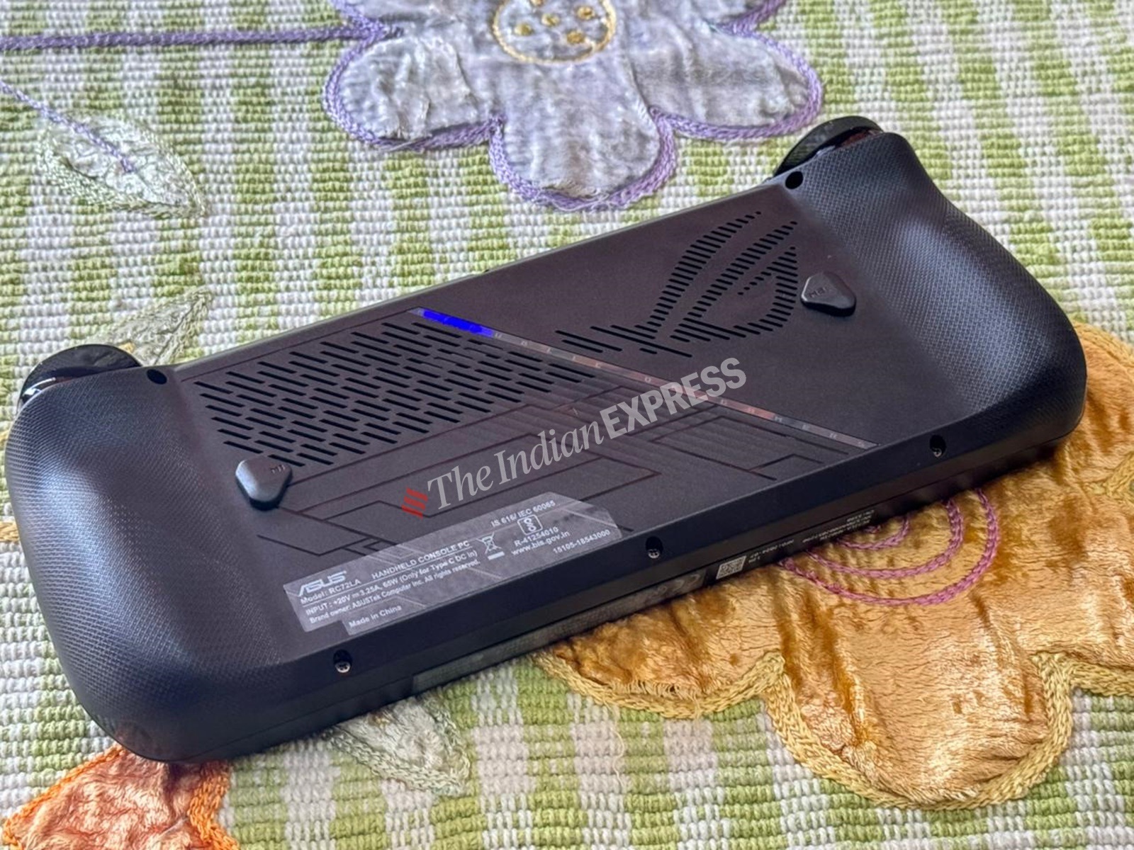 Asus ROG Ally base