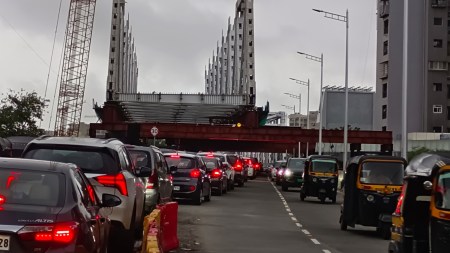 Ganesh mandals, Gokhale Bridge, Mumbai overbridge, Mumbai news, Mumbai current affairs, Maharashtra news, Indian express, current affairs