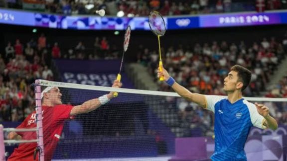 India’s Lakshya Sen during the men’s singles badminton semi-final against Denmark’s Viktor Axelsen at the 2024 Summer Olympics in Paris. (PTI Photo/Ravi Choudhary)