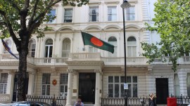 bangladesh HC Bangladesh crisis, Bangladesh High Commission, Bangladesh HC barricading, Delhi blocked Bangladesh HC access, Dhaka, delhi, Bangladesh protest, Indian express news
