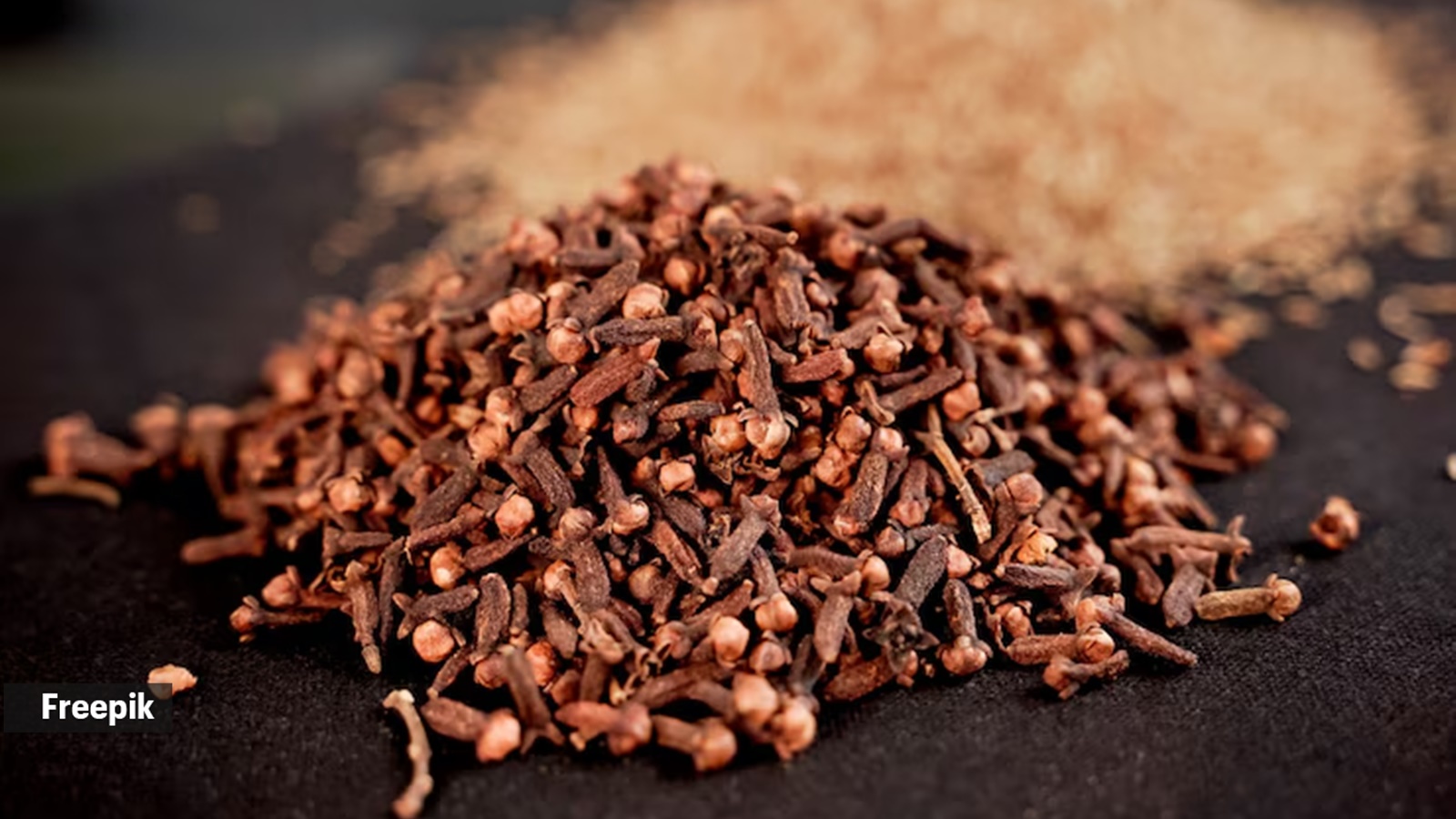 Cloves may have mild blood-thinning properties