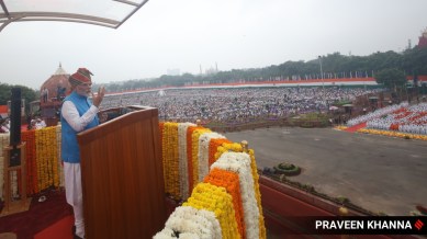Independence Day 2024 Live Updates: Prime Minister Narendra Modi addresses the nation from the Red Fort on 78th Independence Day, in New Delhi, Thursday, Aug. 15, 2024. (Express Photo)