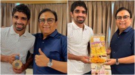 Their interaction brought attention to a treat that holds a special place in Gujarati culture -- ‘fafda jalebi’.