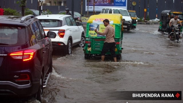 Gujarat Rain Live Updates: heavy rain, waterlogging, schools shut, indian express