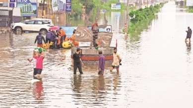 Gujarat rain, Gujarat rain death toll, Gujarat heavy rain, Gujarat rescue operations, Gujarat water levels in dams, Indian express news