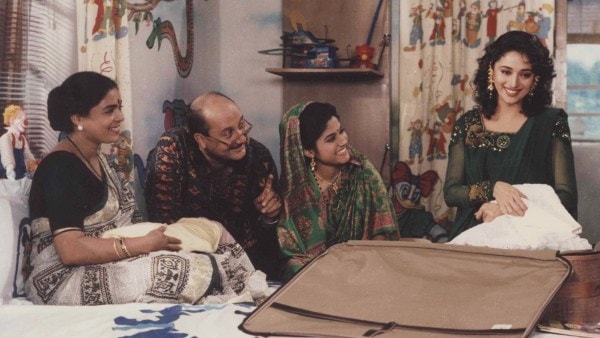 Reema Lagoo, Anupam Kher, Renuka Shahane and Madhuri Dixit in Hum Aapke Hain Koun..! (Photo: Express Archives)