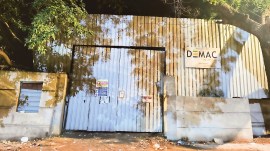 Janpath Lane, Janpath Lane marble stones fall, Janpath construction site, delhi news, India news, Indian express, Indian express India news, Indian express India