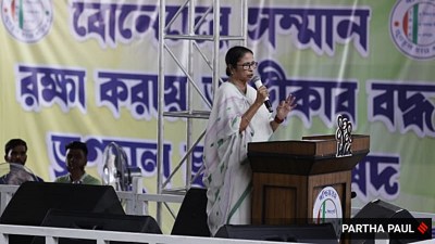 mamata banerjee, kolkata protest, indian express