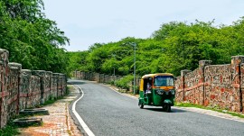 Supreme Court, V K Saxena, Vinai Kumar Saxena, Delhi govt officers, delhi news, India news, Indian express, Indian express India news, Indian express India