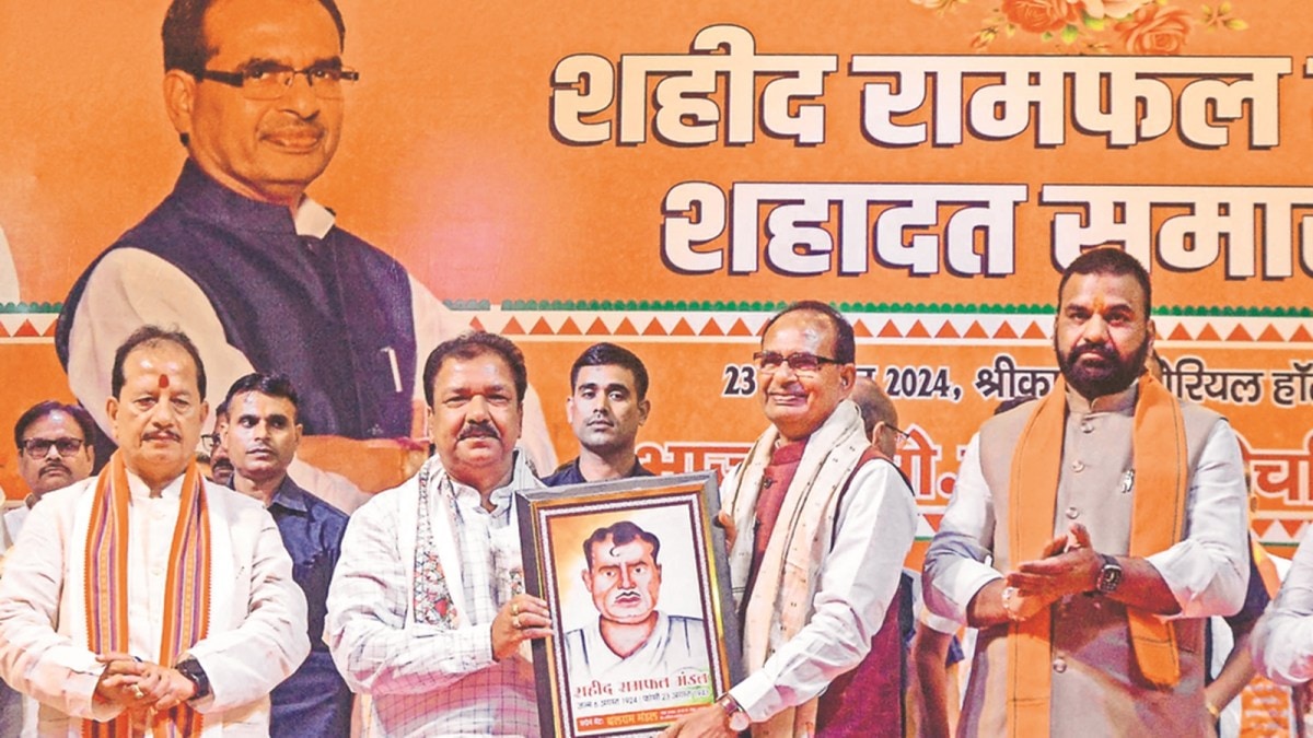 backward communities, BJP, Opposition, Shivraj Chouhan, Narendra Modi, Modi govt, backward classes, OBC upliftment, Congress lip service to OBC, Indian express news