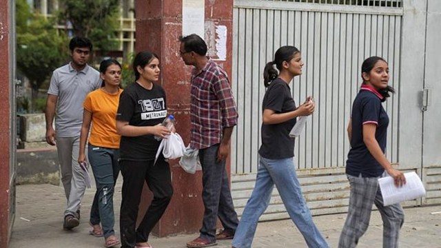 UP Police Recruitment: The exam are being held in two shifts for five days - August 23, 24, 25, 30 and 31