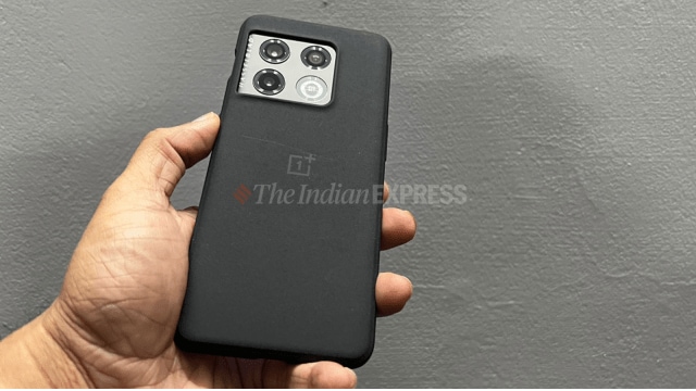 This is the second time OnePlus users are facing a hardware issue.