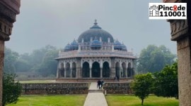 A nondescript entrance leads visitors to the exquisite monument. (Photo Credit: Mustafa Naqvi/Delhi Karavan)