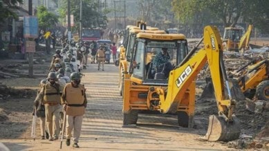 SC notice to Assam government on demolition drive