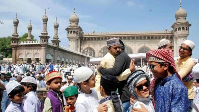 the Maharashtra government has decided to reschedule the official Eid-e-Milad holiday in Mumbai district from September 16 to September 18. mumbai live