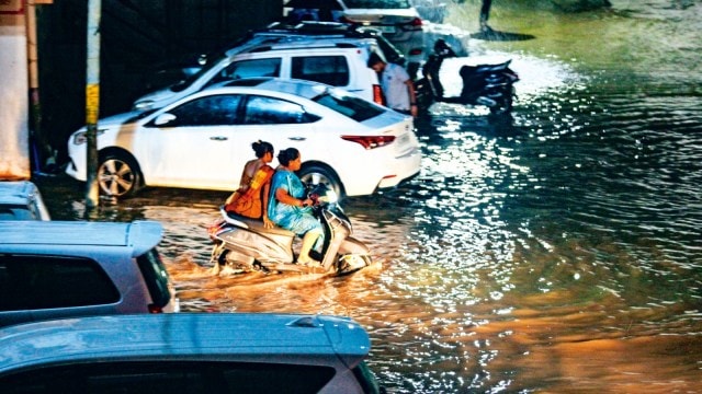 Surat, Surat rains, Surat rainfall, Gujarat monsoon, Surat, Ahmedabad news, Gujarat news, India news, Indian express, existent   affairs