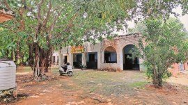 Gurgaon govt school, delhi govt schools condition, proper classrooms, clean toilets, coat of paint, delhi govt schools revamp, Indian express news