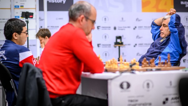 Wesley So was handed a crushing defeat by the Ukraine veteran Vasyl Ivanchuk. (PHOTO: FIDE/Michal Walusza)