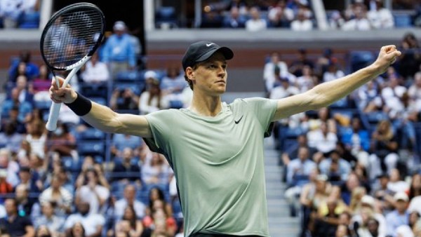 Jannik Sinner of Italy in action against Jack Draper of Great Britain on day twelve of the U.S. Open tennis tournament at the USTA Billie Jean King National Tennis Center. Mandatory Credit: Mike Frey-Imagn Images