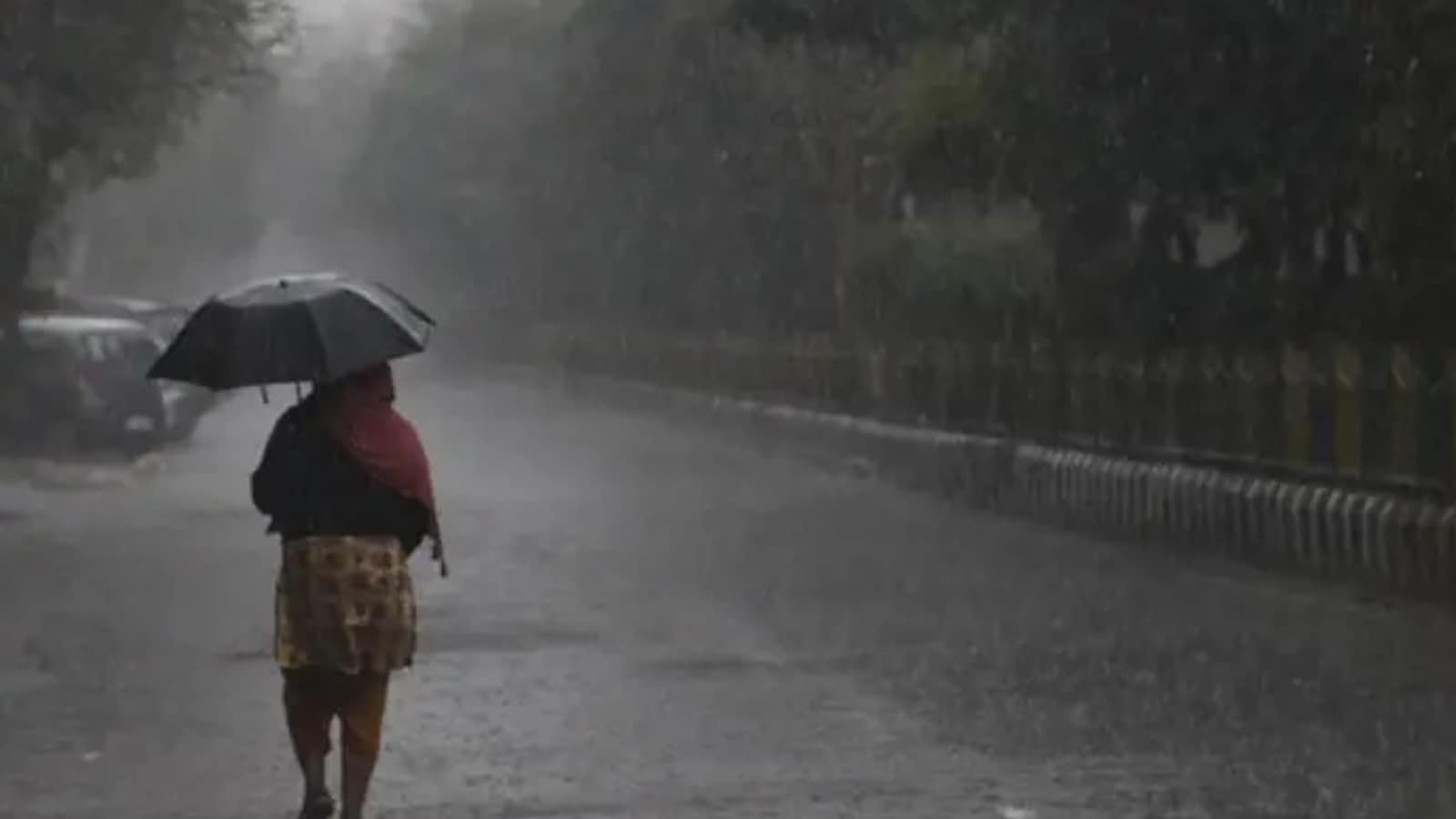 38 roads closed after rains in Himachal, Met issues ‘yellow’ alert in 6 districts