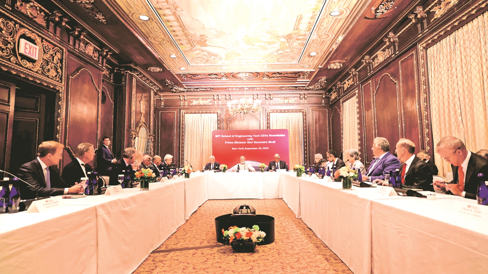 Prime Minister participates in fruitful roundtable discussion with tech CEOs, highlights India's growth story