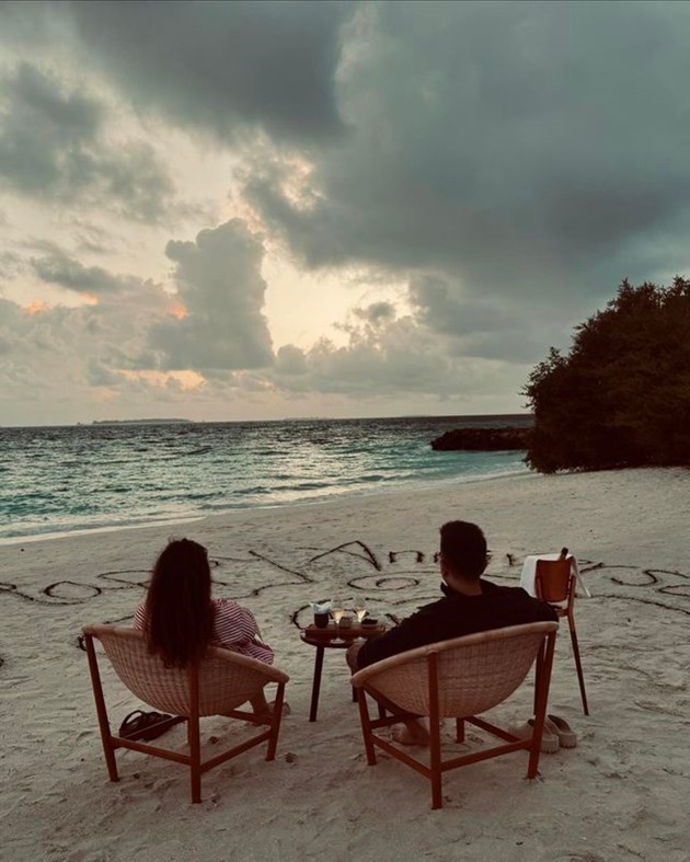 Parineeti Chopra and Raghav Chadha's first wedding anniversary