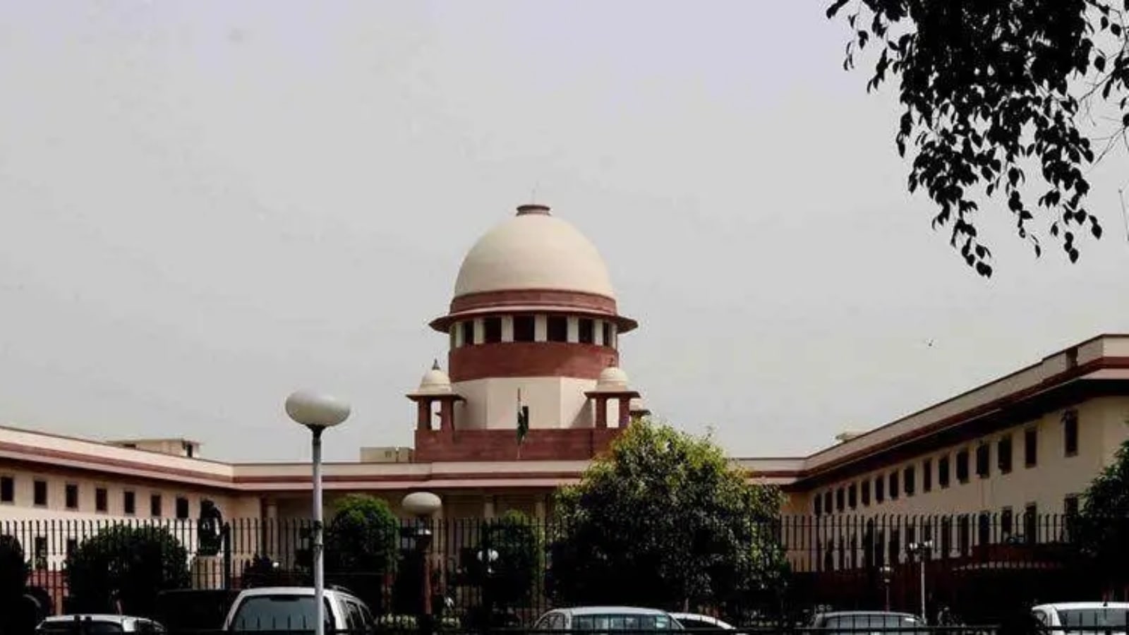 SC says it proposes to lay down pan-India guidelines on issue of demolition action
