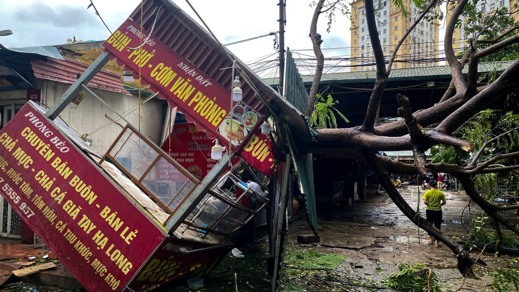 Typhoon Yagi Bridge collapse and flooding in Vietnam raise death toll