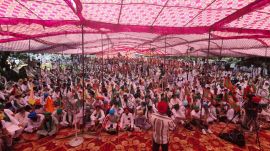 farmers march to Matka Chowk