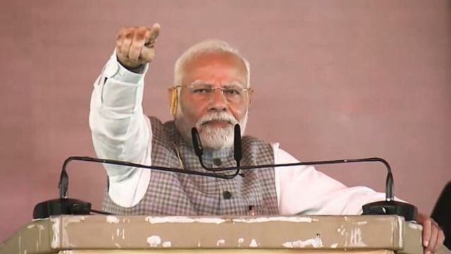PM Modi Vande Bharat trains