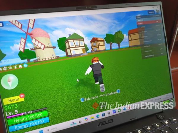 Screenshot of a game on Roblox. 
