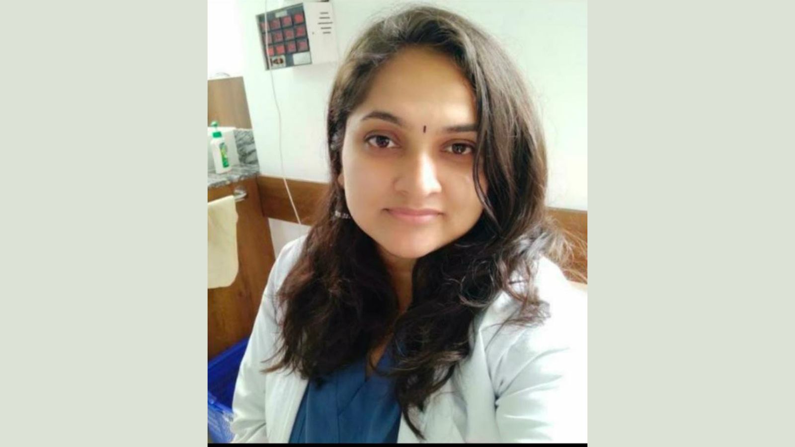 How cancersurvivor doctor dealt with her chemo Coconut water, power