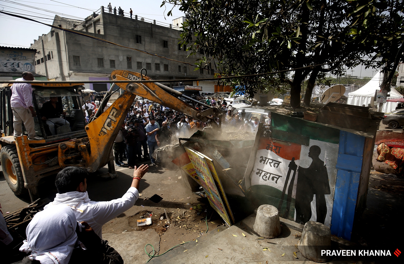 jahangirpuri demolition drive