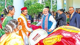 india Singapore mou, Chips, digital tech, skill, health, Singapore, Singapore government, Narendra Modi, Indian express news, current affairs
