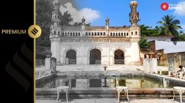 Paigah Tombs