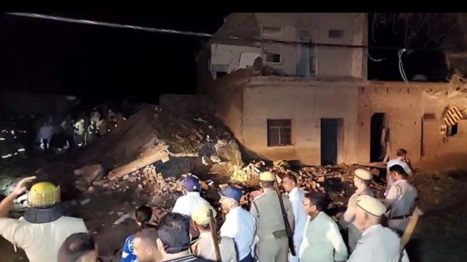 UP: Two children among 5 dead in Firozabad factory explosion
