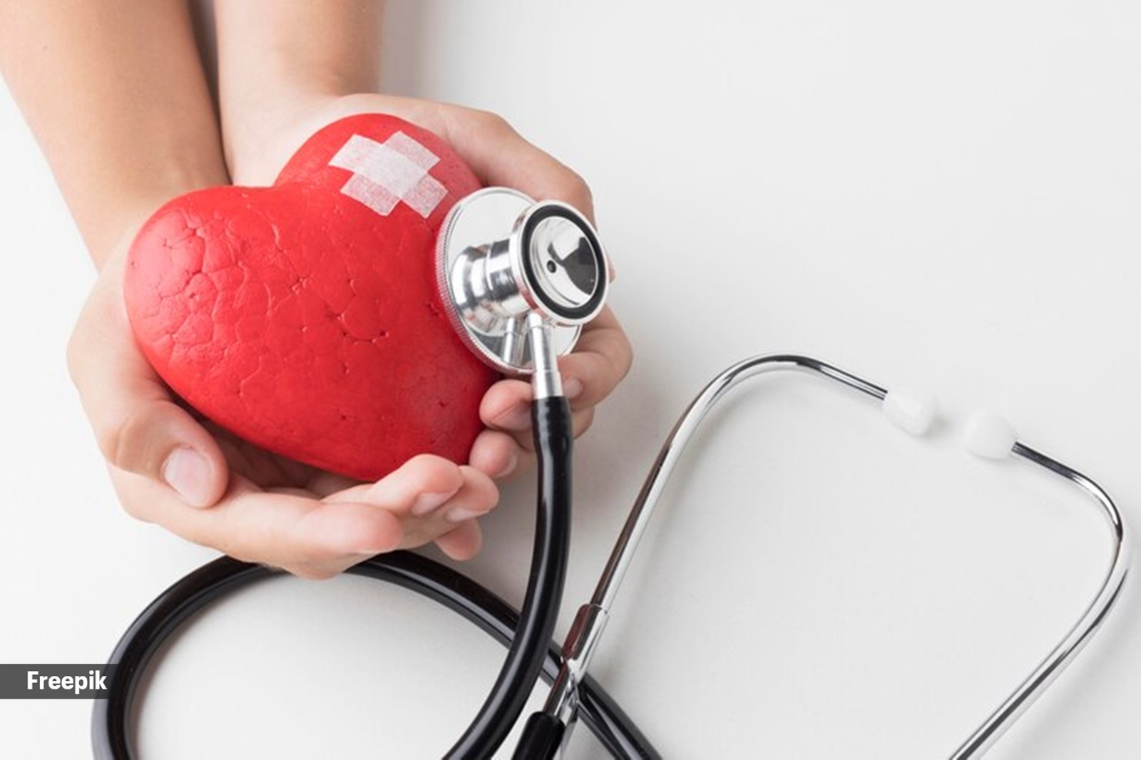 The most common association is that between bad oral health and heart diseases.