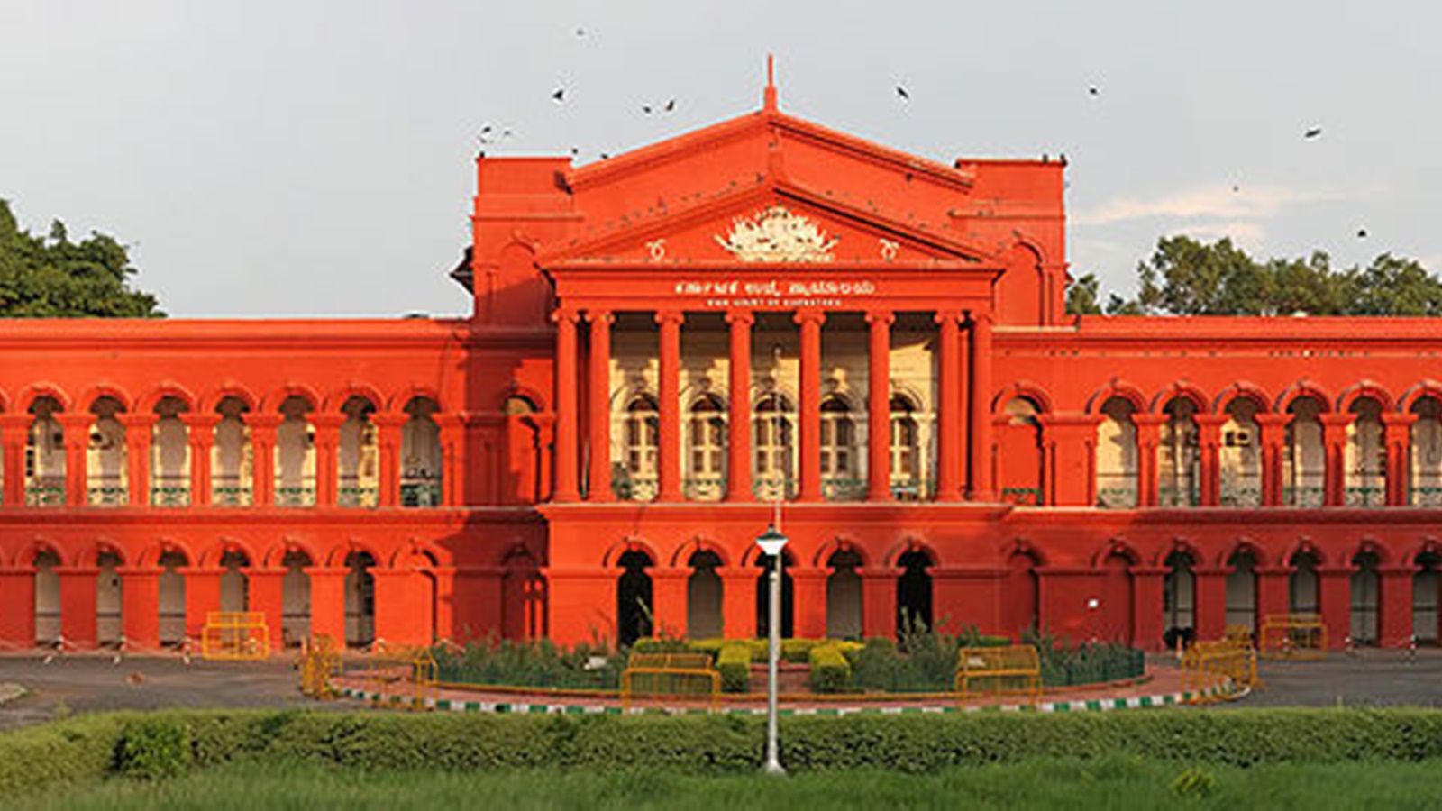 Karnataka HC Enforces Livestream Rules After Judge's Remarks